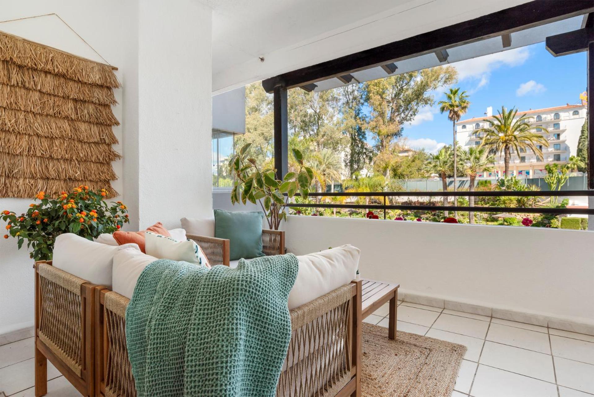 Charming And Spacious Apartment In Medina Garden - Puerto Banus Marbella Zewnętrze zdjęcie